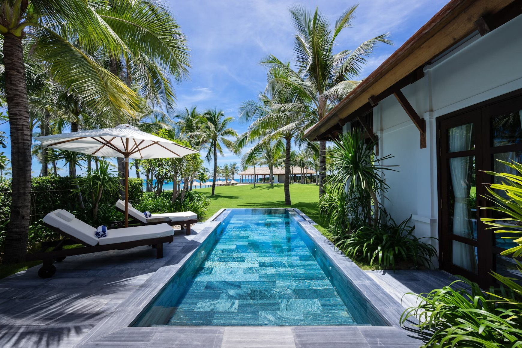 Palm Paradise
