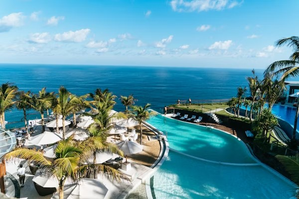 Lake View Resort